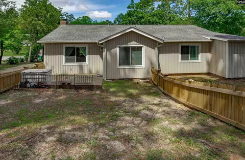 Exterior - 103 Longleaf Dr, Cayce, SC 29033 photo 5 of 7