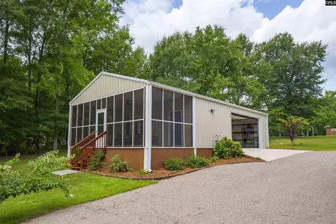Exterior - 2068 Blacksgate E, Prosperity, SC 29127 photo 3 of 5