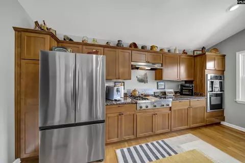 Kitchen - 2068 Blacksgate E, Prosperity, SC 29127 photo 2 of 3