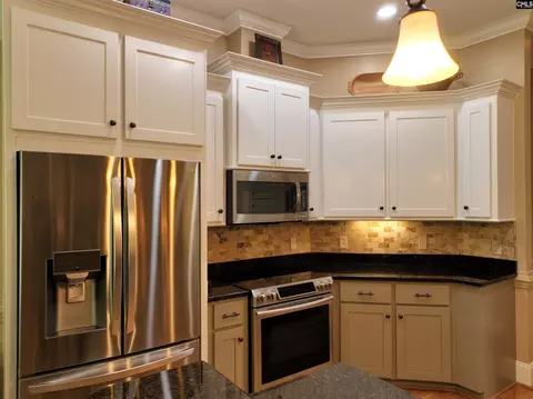 Kitchen - 281 Edgewater Dr, Prosperity, SC 29127 photo 4 of 6