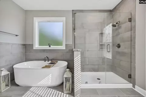 Bath - 58 Sweetspire Dr, Elgin, SC 29045 photo 2 of 4