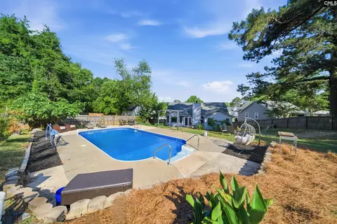 Exterior - 216 Puller Ct, Lexington, SC 29072 photo 2 of 5