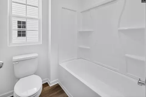 Bath - 798 Ben Gunn Run, Gilbert, SC 29054 photo 1 of 3