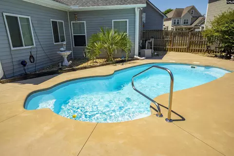 220 Glossy Green Ln, Lexington, SC 29072
