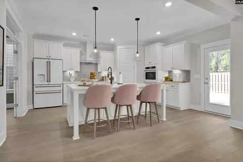 Kitchen - 640 Falling Leaf Ln, Chapin, SC 29036 photo 3 of 4