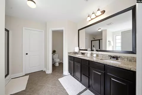 Bath - 199 Eldon Dr, Cayce, SC 29033 photo 3 of 3