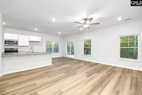 Living - 161 Raglins Way, Lugoff, SC 29078 photo 1 of 3