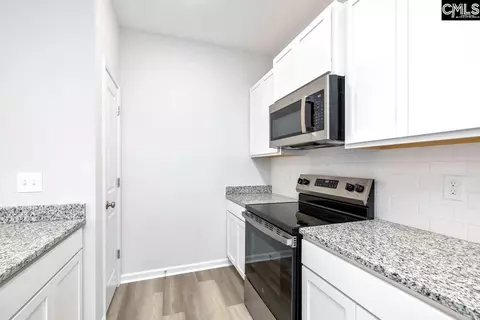 Kitchen - 161 Raglins Way, Lugoff, SC 29078 photo 3 of 3