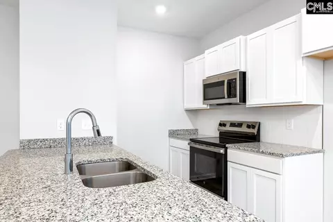 Kitchen - 161 Raglins Way, Lugoff, SC 29078 photo 2 of 3