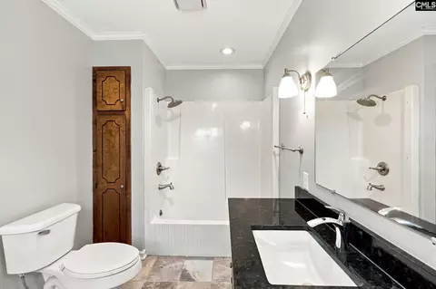 Bath - 33230 Hwy 76 E, Kinards, SC 29355 photo 4 of 4