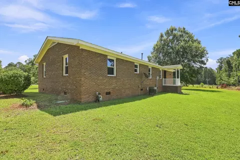 Exterior - 33230 Hwy 76 E, Kinards, SC 29355 photo 9 of 10
