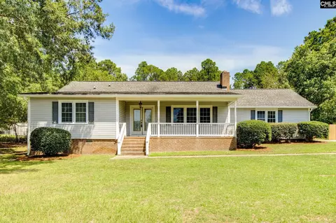 1207 S Fredericksburg Dr, Lugoff, SC 29078
