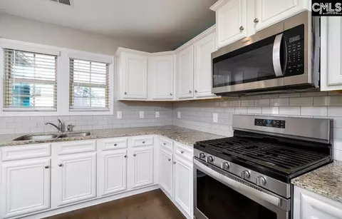 Kitchen - 160 Niblick Dr, Sumter, SC 29154 photo 4 of 4