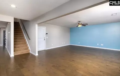 Living - 160 Niblick Dr, Sumter, SC 29154 photo 1 of 4