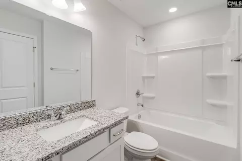 Bath - 139 Pemberton Dr, Elgin, SC 29045 photo 1 of 4