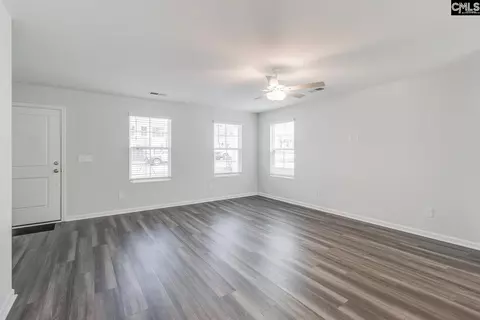 Living - 139 Pemberton Dr, Elgin, SC 29045 photo 2 of 2