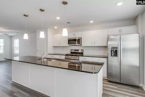 Kitchen - 139 Pemberton Dr, Elgin, SC 29045 photo 2 of 3