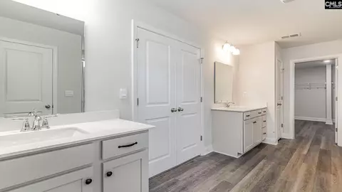 Entry Way - 626 Shining Sun Ct, Gilbert, SC 29054 photo 2 of 2