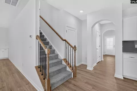 Entry Way - 271 Foxglade Dr, Gilbert, SC 29054 photo 4 of 7