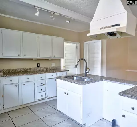 1927 Lorick St, Cayce, SC 29033 photo 6