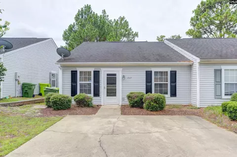 209 Hounds Ct N, Columbia, SC 29223