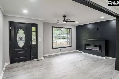 Living - 2037 Windsor Dr, Cayce, SC 29033 photo 1 of 3