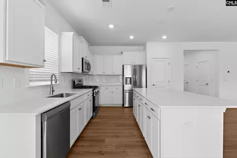 Kitchen - 323 Hazelmount Rd, Gilbert, SC 29054 photo 4 of 5
