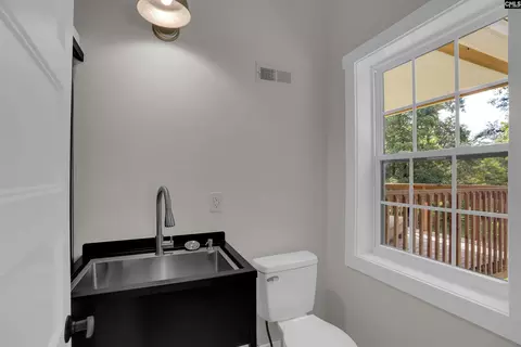 Bath - 1111 Seagull Ln, Prosperity, SC 29127 photo 3 of 3