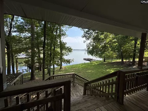 2240 Lake Rd, Ridgeway, SC 29130