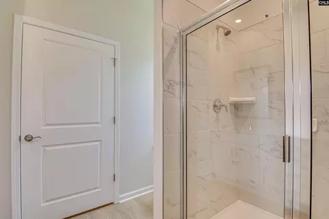 Bath - 829 Huxley Ln, Elgin, SC 29045 photo 7 of 7
