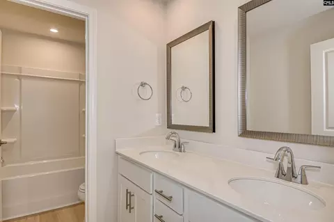 Bath - 829 Huxley Ln, Elgin, SC 29045 photo 2 of 7