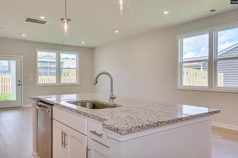825 Huxley Ln, Elgin, SC 29045 photo 17