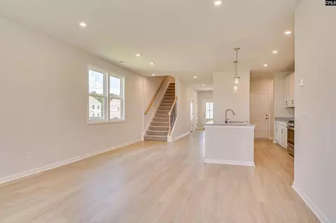 825 Huxley Ln, Elgin, SC 29045 photo 10
