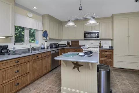 776 Spool Wheel Rd, Gilbert, SC 29054 photo 10