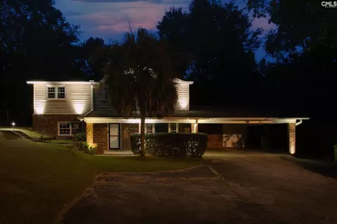 5225 Old Leesburg Rd, Hopkins, SC 29061