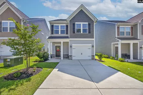 1034 Crescent Moon Loop, Hopkins, SC 29061