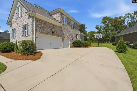 Exterior - 49 Sweetspire Dr, Elgin, SC 29045 photo 4 of 7