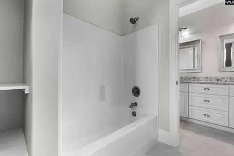 Bath - 49 Sweetspire Dr, Elgin, SC 29045 photo 10 of 11