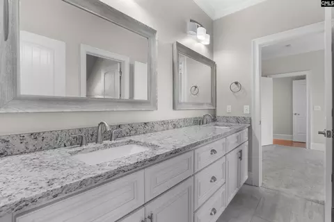 Bath - 49 Sweetspire Dr, Elgin, SC 29045 photo 9 of 11