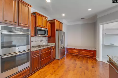 Kitchen - 64 Fork Branch Ct, Irmo, SC 29063 photo 4 of 4