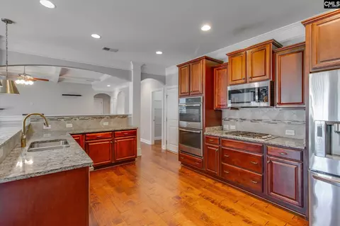 Kitchen - 64 Fork Branch Ct, Irmo, SC 29063 photo 3 of 4