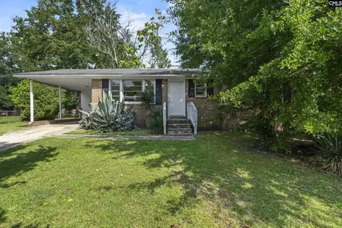 913 Mitchell Dr, Camden, SC 29020