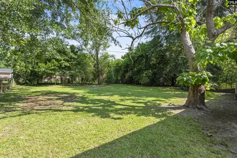 913 Mitchell Dr, Camden, SC 29020