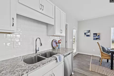 Kitchen - 754 Clementine Run, Gilbert, SC 29054 photo 3 of 4