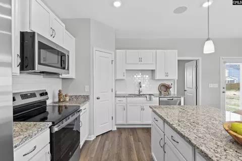 Kitchen - 754 Clementine Run, Gilbert, SC 29054 photo 4 of 4