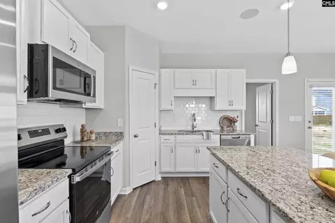 Kitchen - 754 Clementine Run, Gilbert, SC 29054 photo 4 of 4
