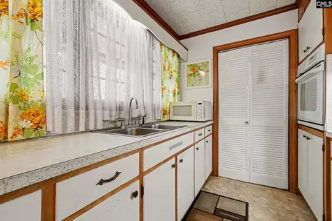 Kitchen - 2997 Flat Creek Rd, Lancaster, SC 29720 photo 1 of 3