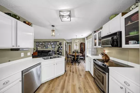 Kitchen - 128 Firebridge Dr, Chapin, SC 29036 photo 4 of 4
