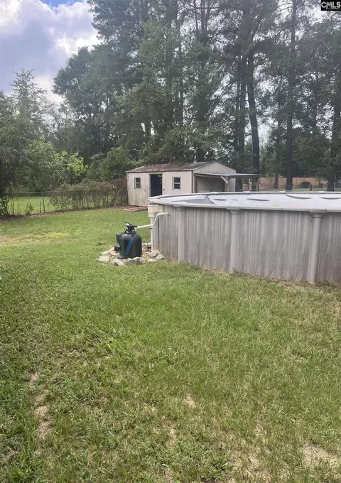 Exterior - 40 Sunhurst Ct, Sumter, SC 29154 photo 3 of 5