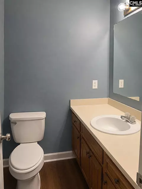 Bath - 40 Sunhurst Ct, Sumter, SC 29154 photo 1 of 4